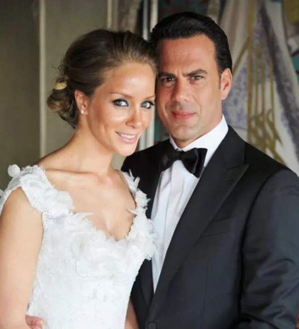 Bade İşçil sargılı fotoğrafını paylaştı!